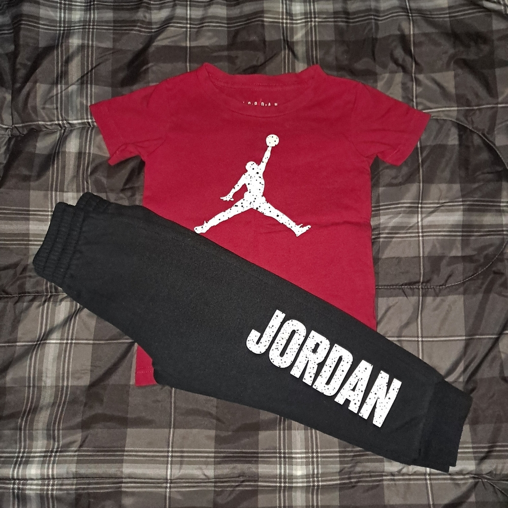 Boys Jordan Pants Set